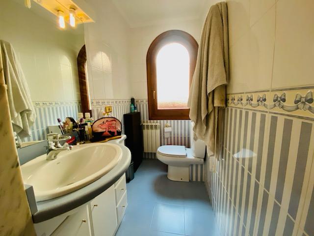 Piso en venta en Sispony, 2 habitaciones, 90 metros
