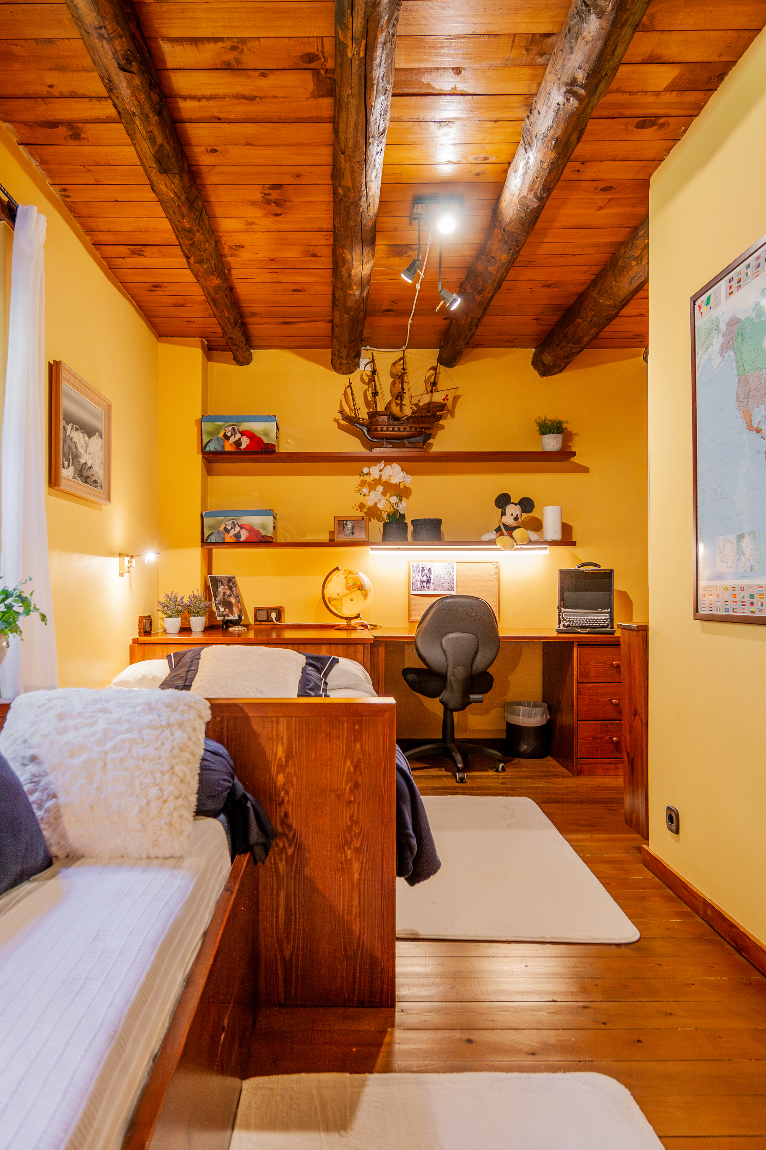 Dúplex en venta en Arinsal, 4 habitaciones, 288 metros