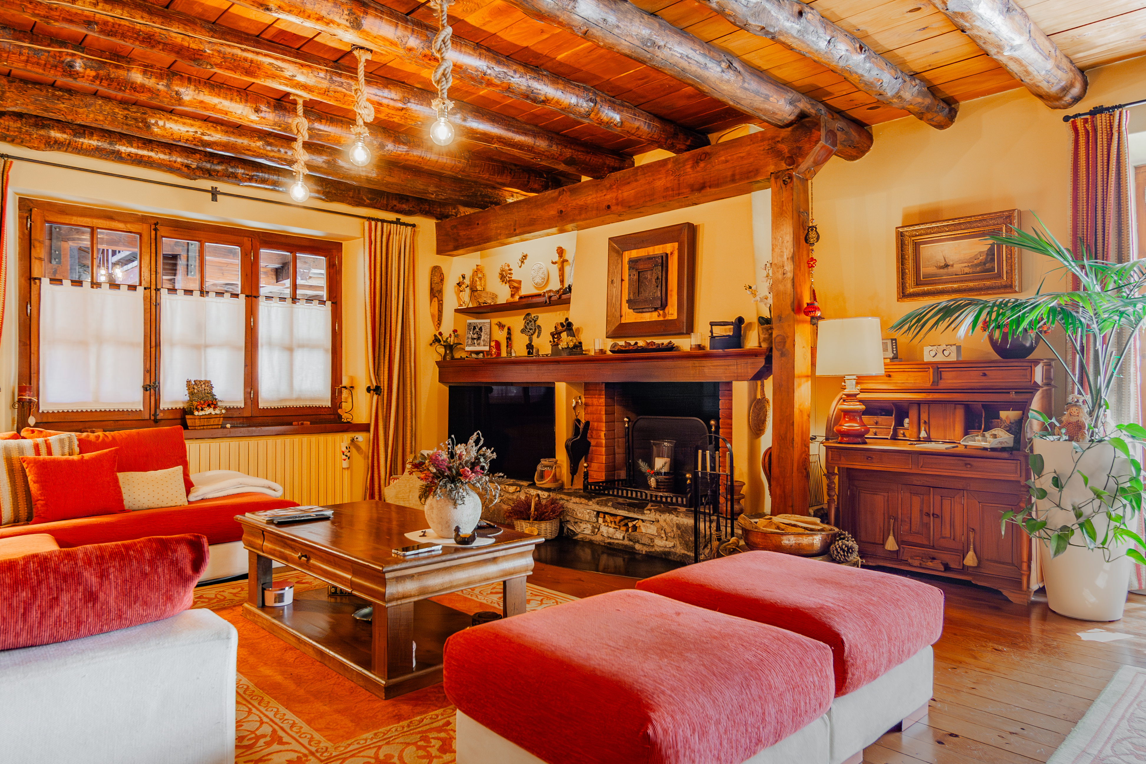 Dúplex en venta en Arinsal, 4 habitaciones, 288 metros