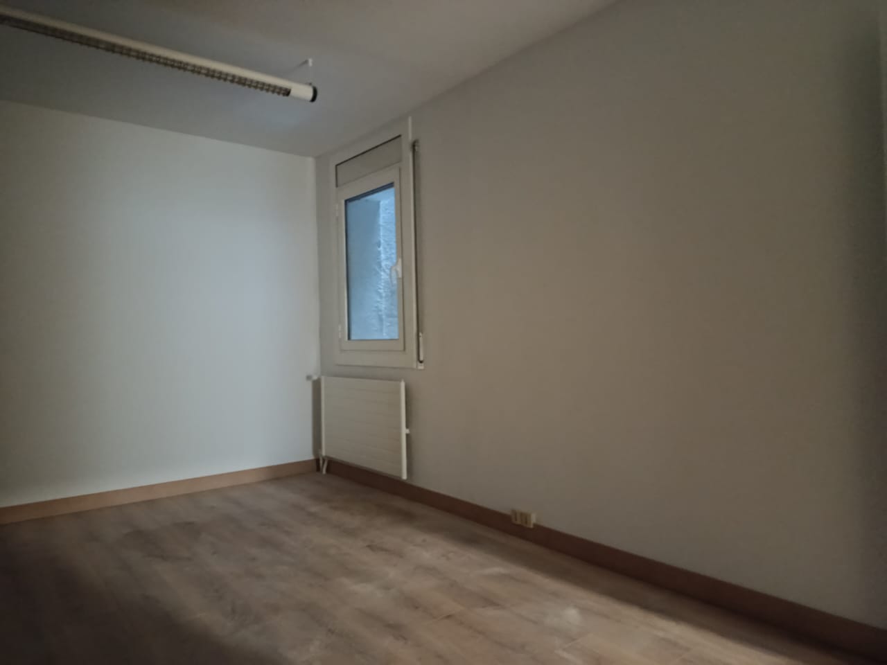 Despacho de alquiler en Escaldes Engordany, 50 metros
