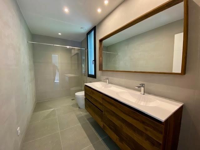 Casa adosada en venta en Pal, 4 habitaciones, 289 metros