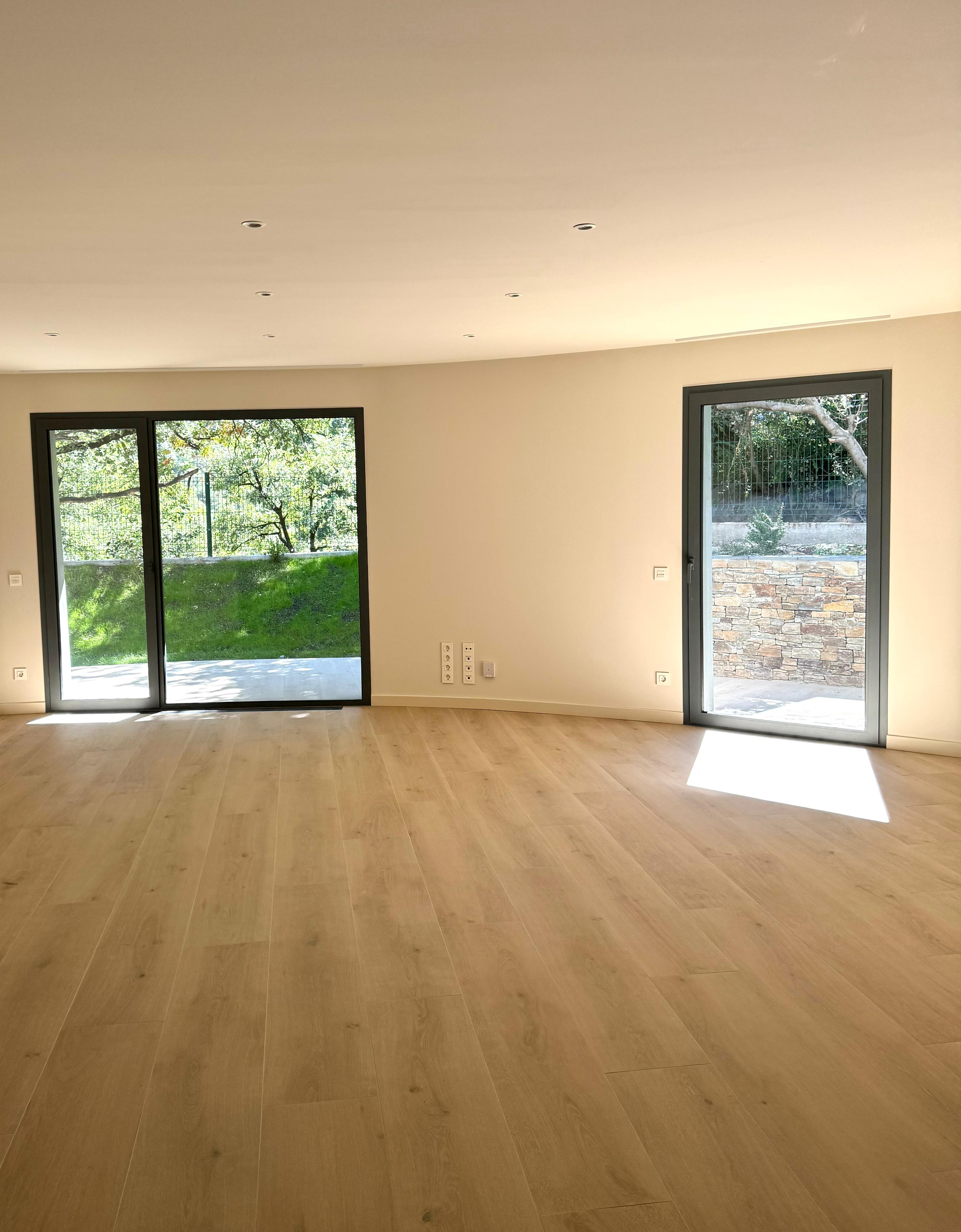Piso de alquiler en Santa Coloma, 3 habitaciones, 130 metros