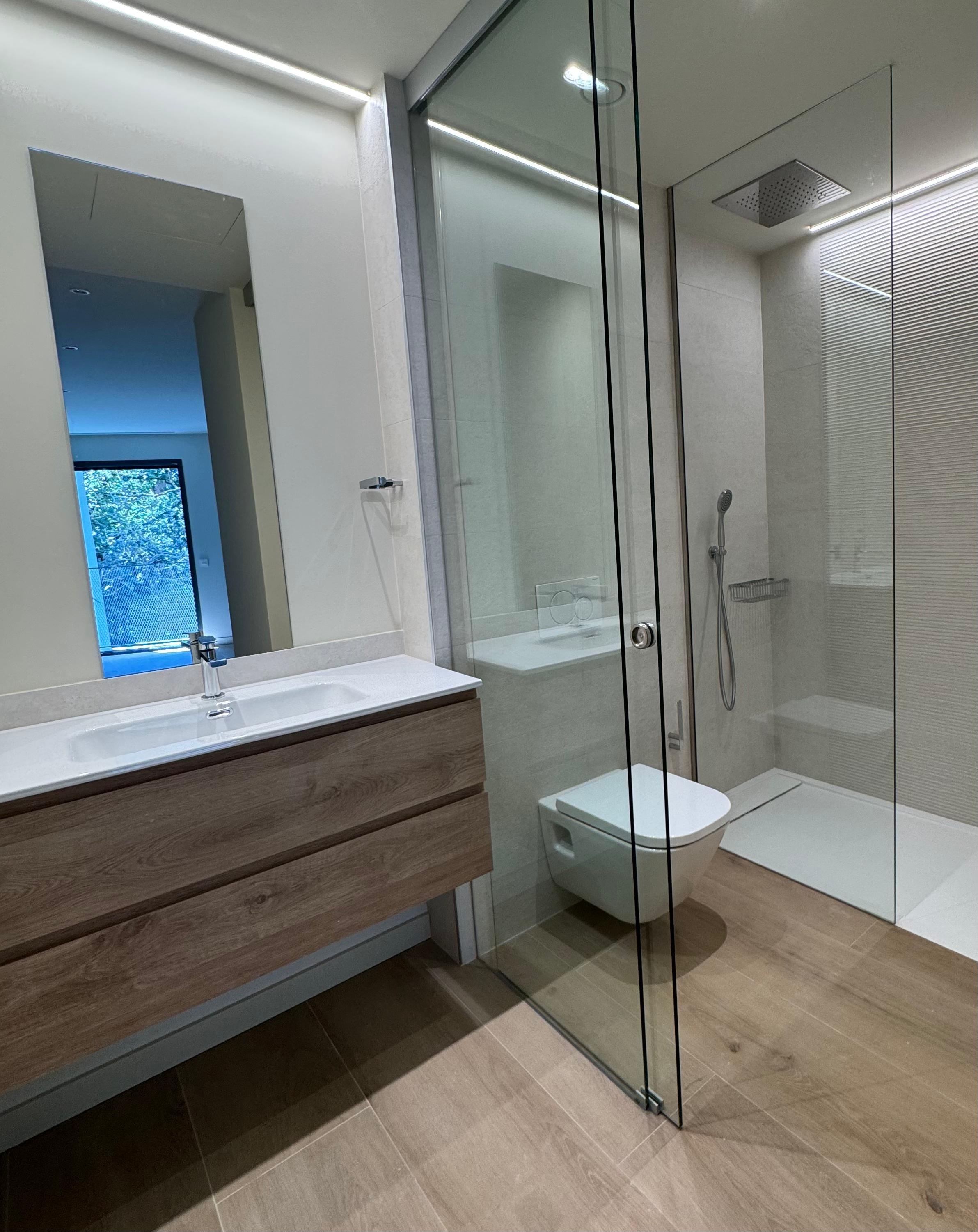 Piso de alquiler en Santa Coloma, 2 habitaciones, 90 metros