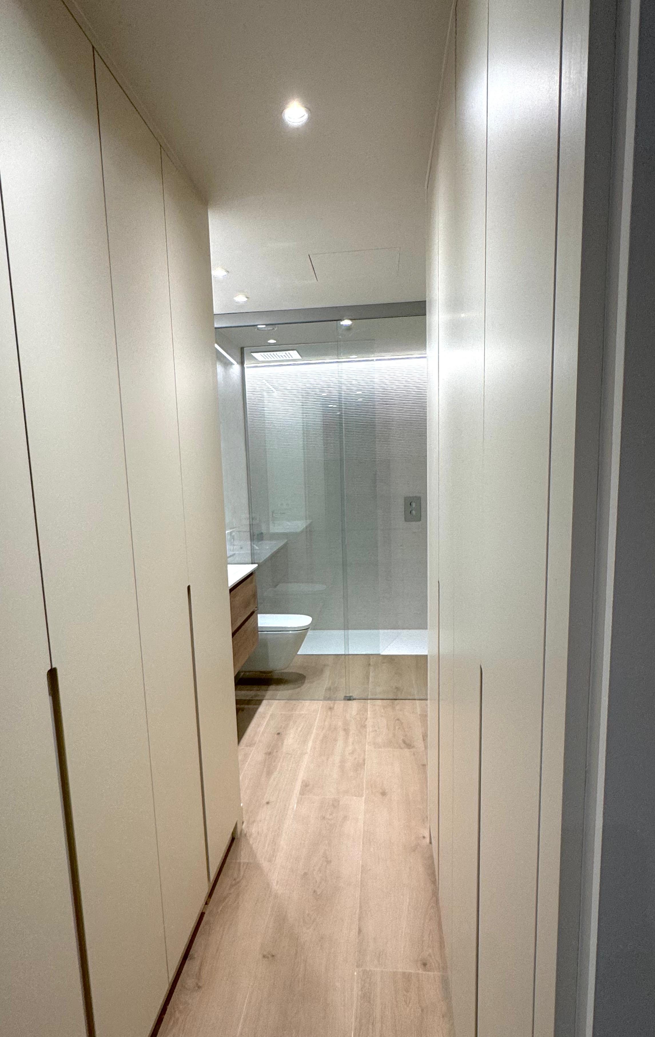 Piso de alquiler en Santa Coloma, 3 habitaciones, 130 metros