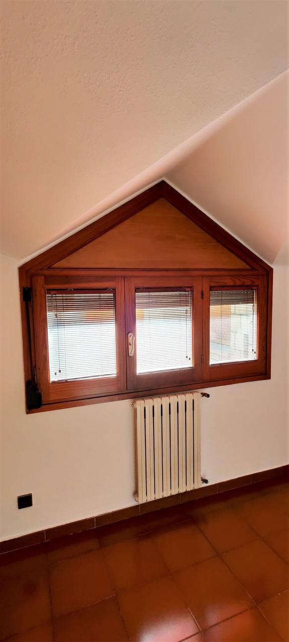 Ático de alquiler en Andorra la Vella, 2 habitaciones, 65 metros