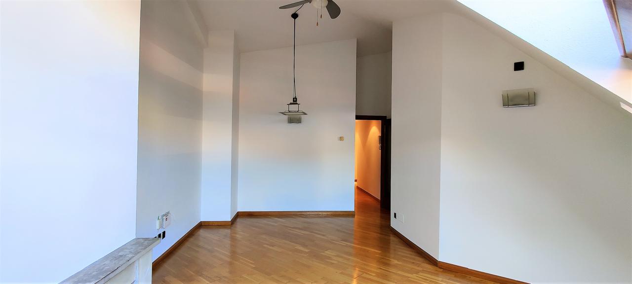 Ático de alquiler en Andorra la Vella, 2 habitaciones, 65 metros