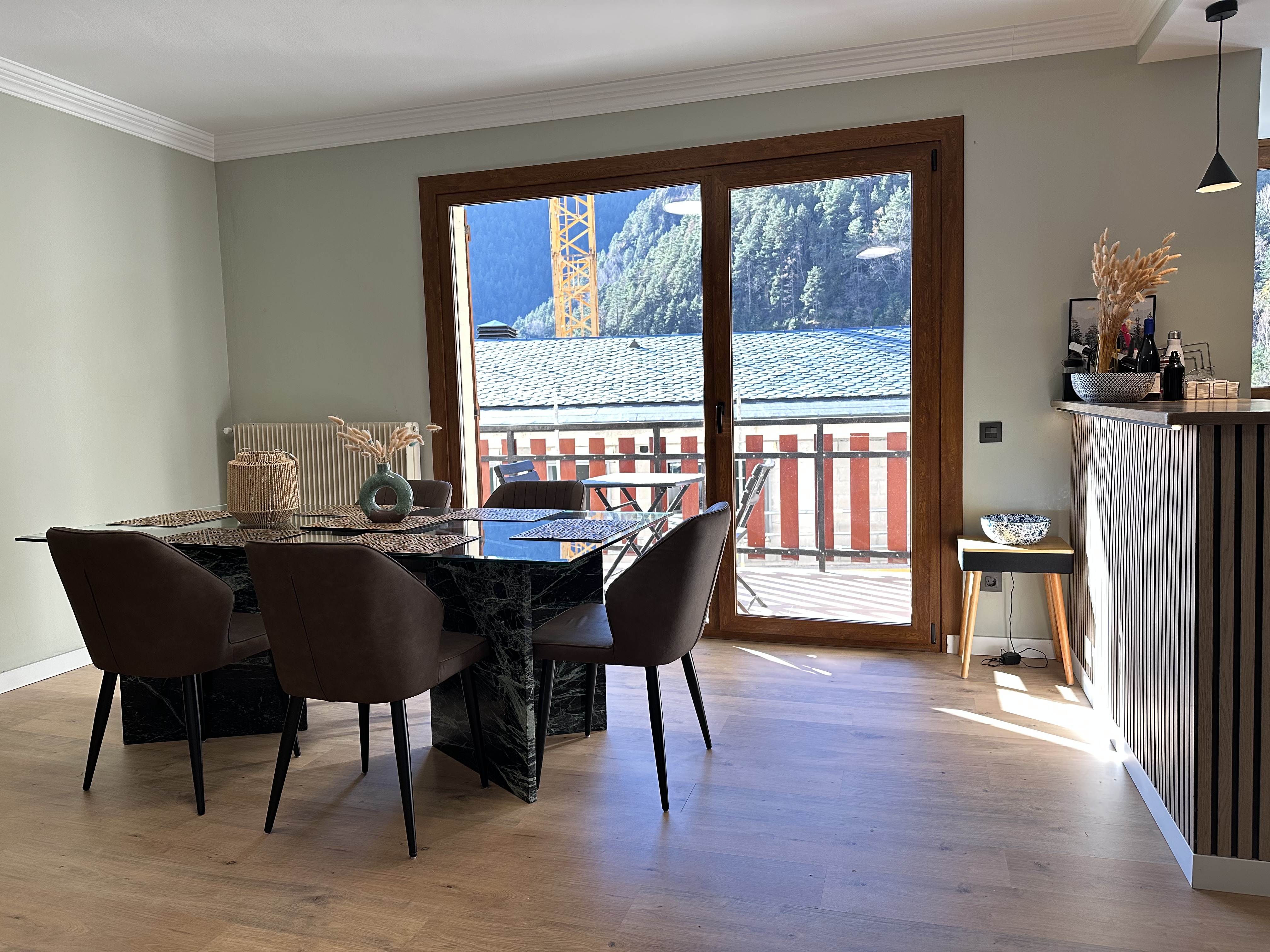 Pis de lloguer a Arinsal, 2 habitacions, 100 metres