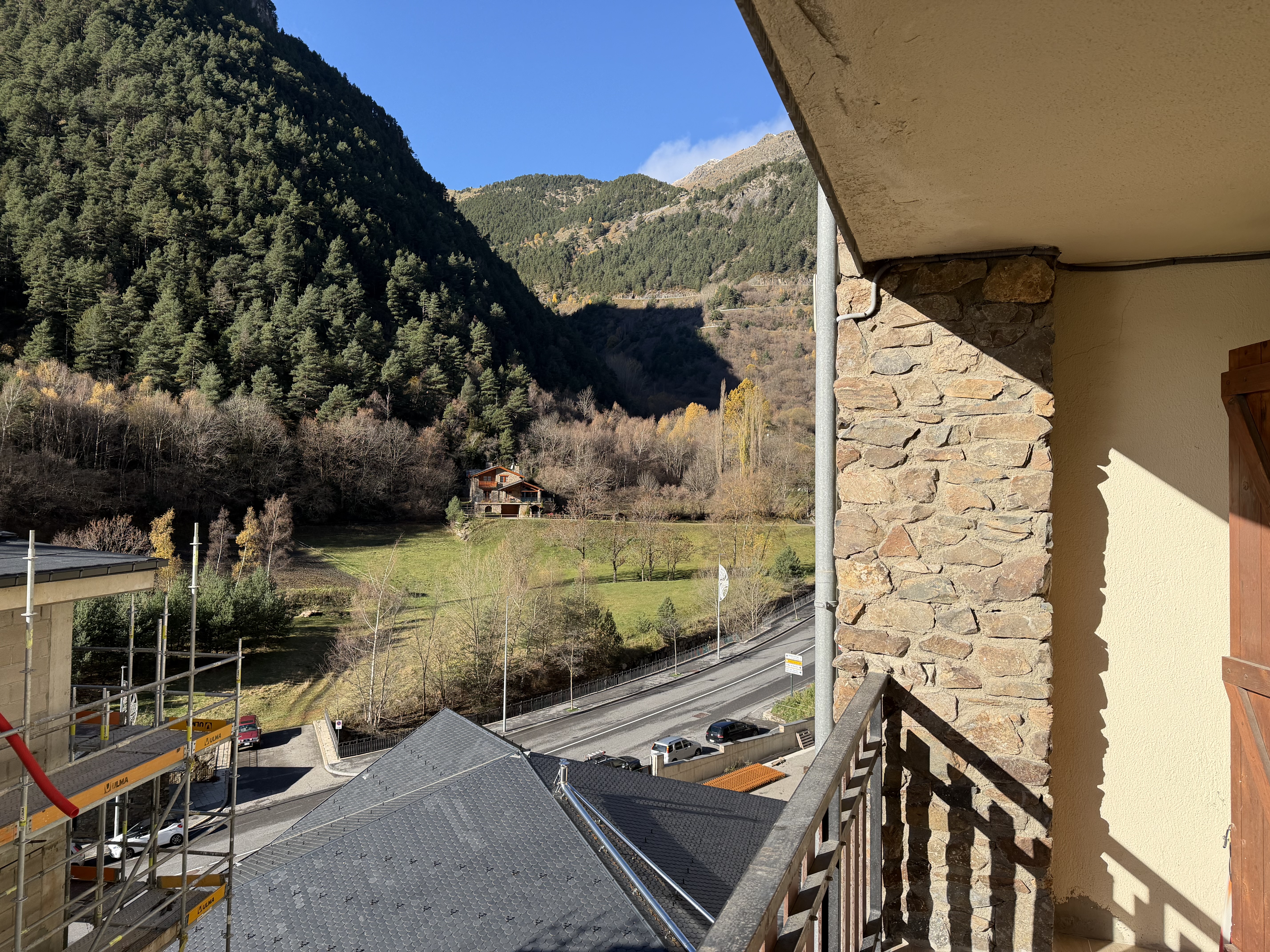 Pis de lloguer a Arinsal, 2 habitacions, 100 metres