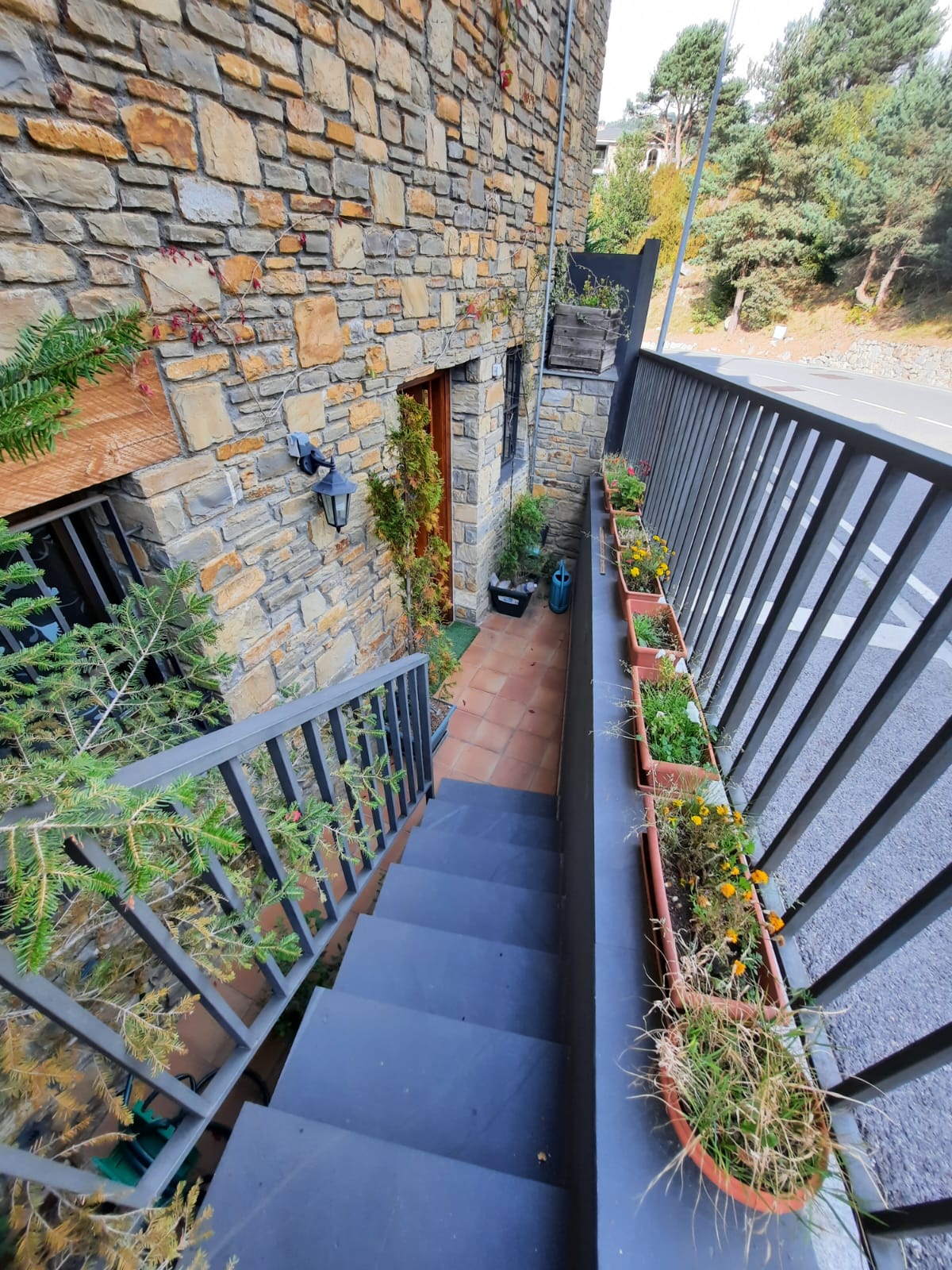 Casa adossada en venda a Escaldes Engordany, 4 habitacions, 220 metres