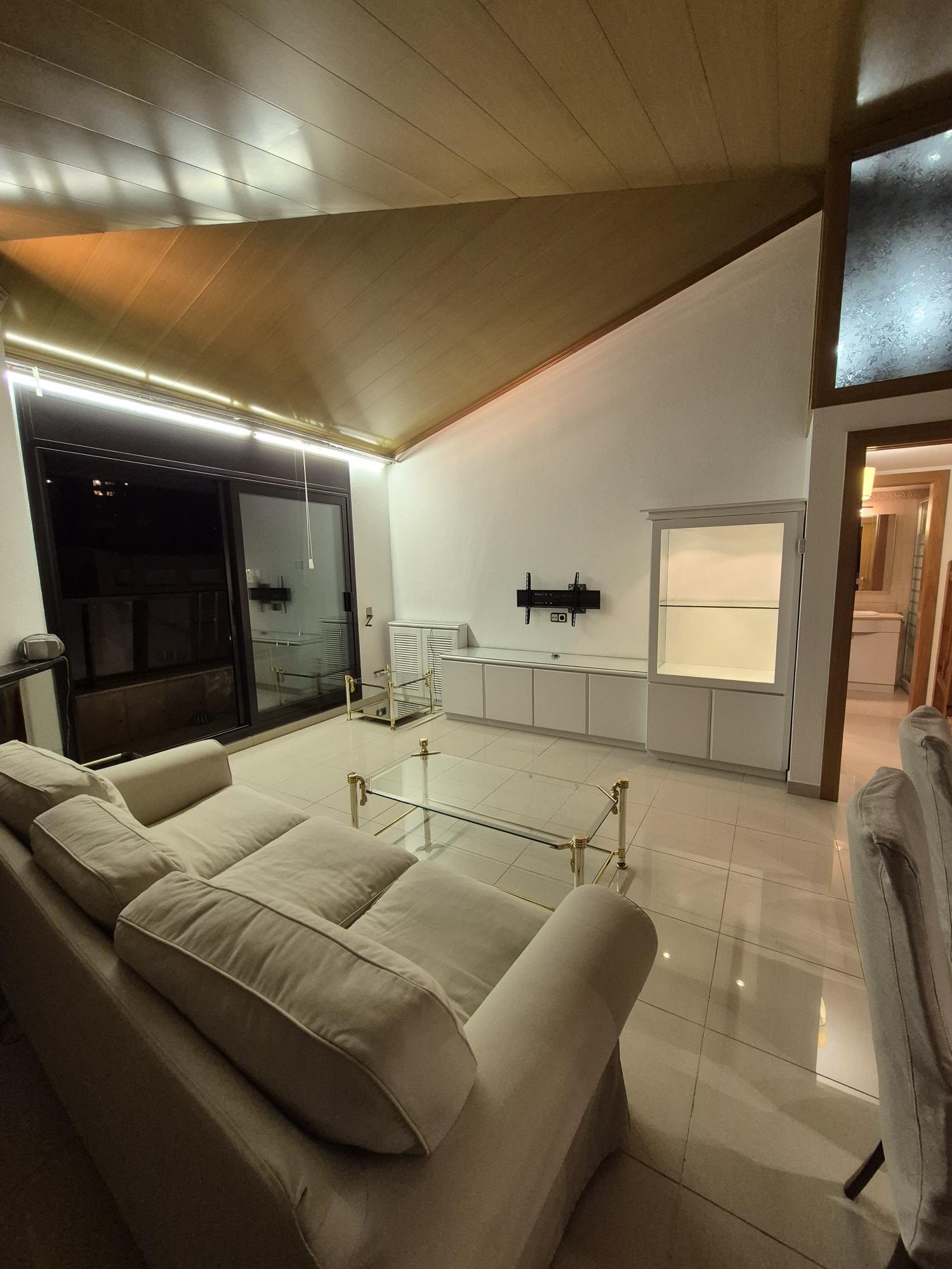 Ático en venta en Santa Coloma, 3 habitaciones, 120 metros