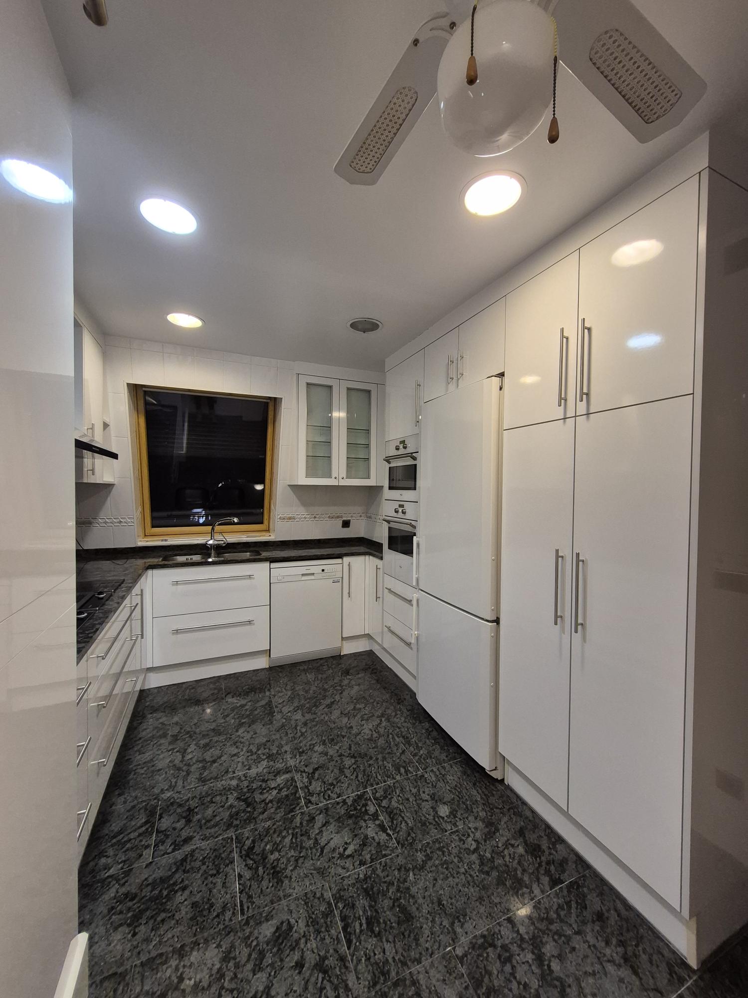 Ático en venta en Santa Coloma, 3 habitaciones, 120 metros