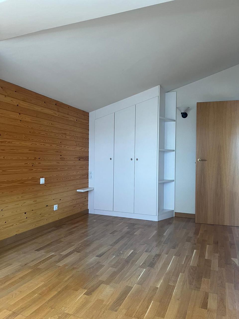 Àtic de lloguer a Andorra la Vella, 5 habitacions, 173 metres