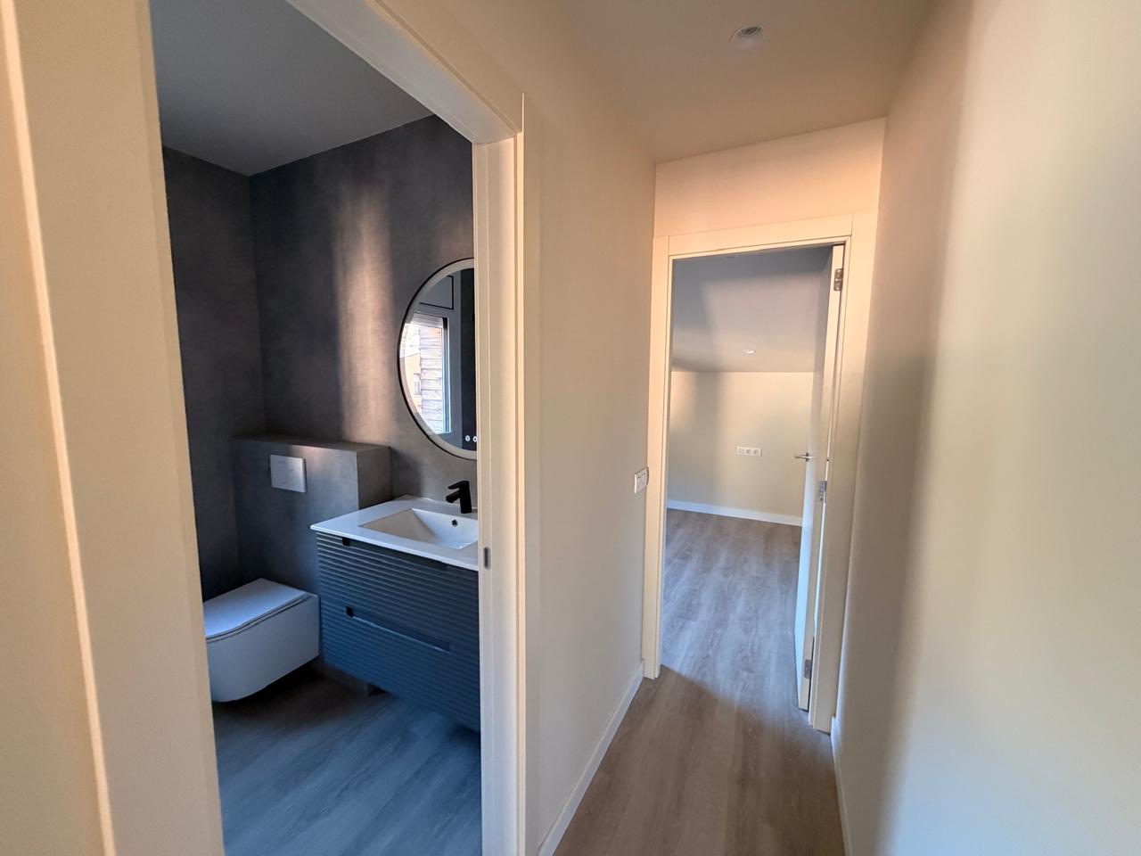 Àtic de lloguer a Encamp, 3 habitacions, 130 metres