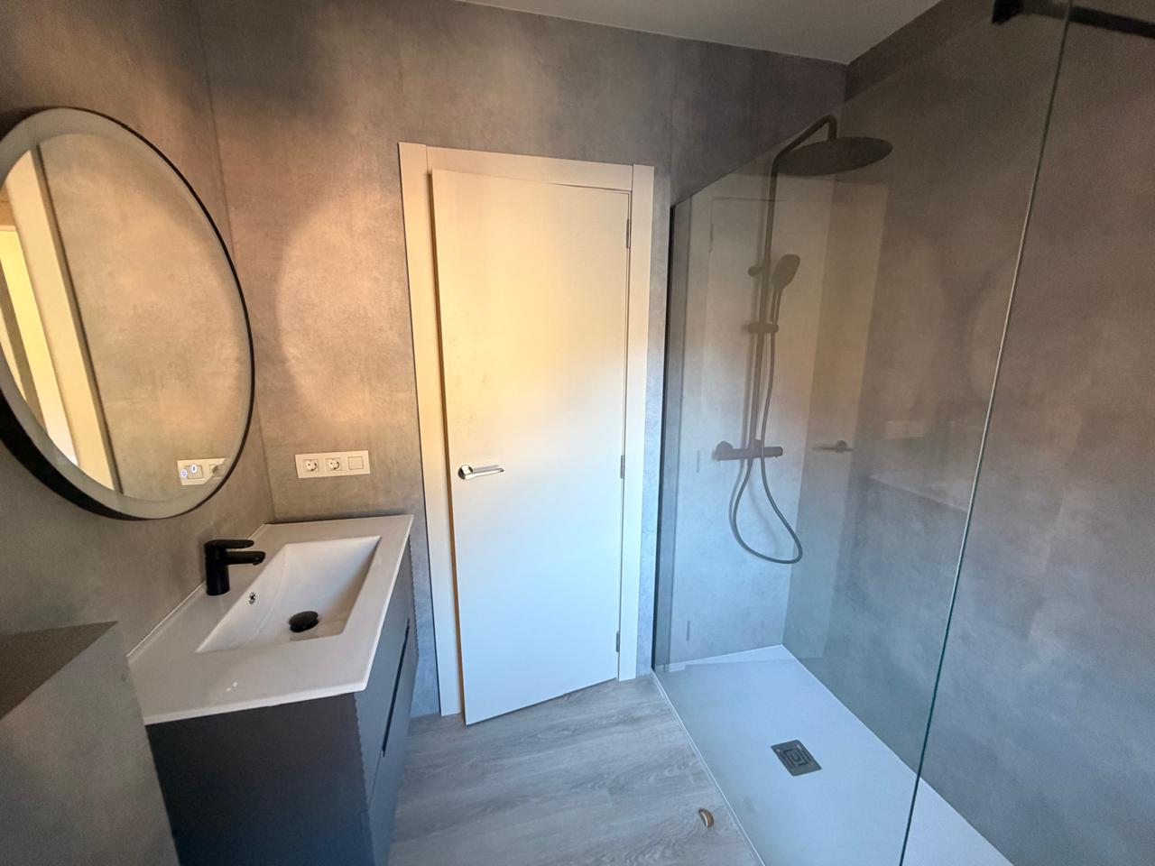 Àtic de lloguer a Encamp, 3 habitacions, 130 metres