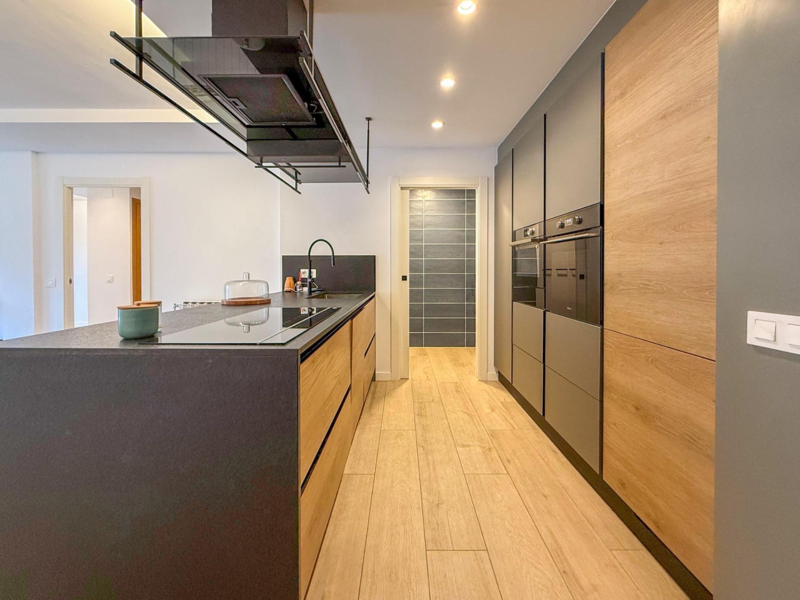 Pis de lloguer a Anyós, 2 habitacions, 104 metres