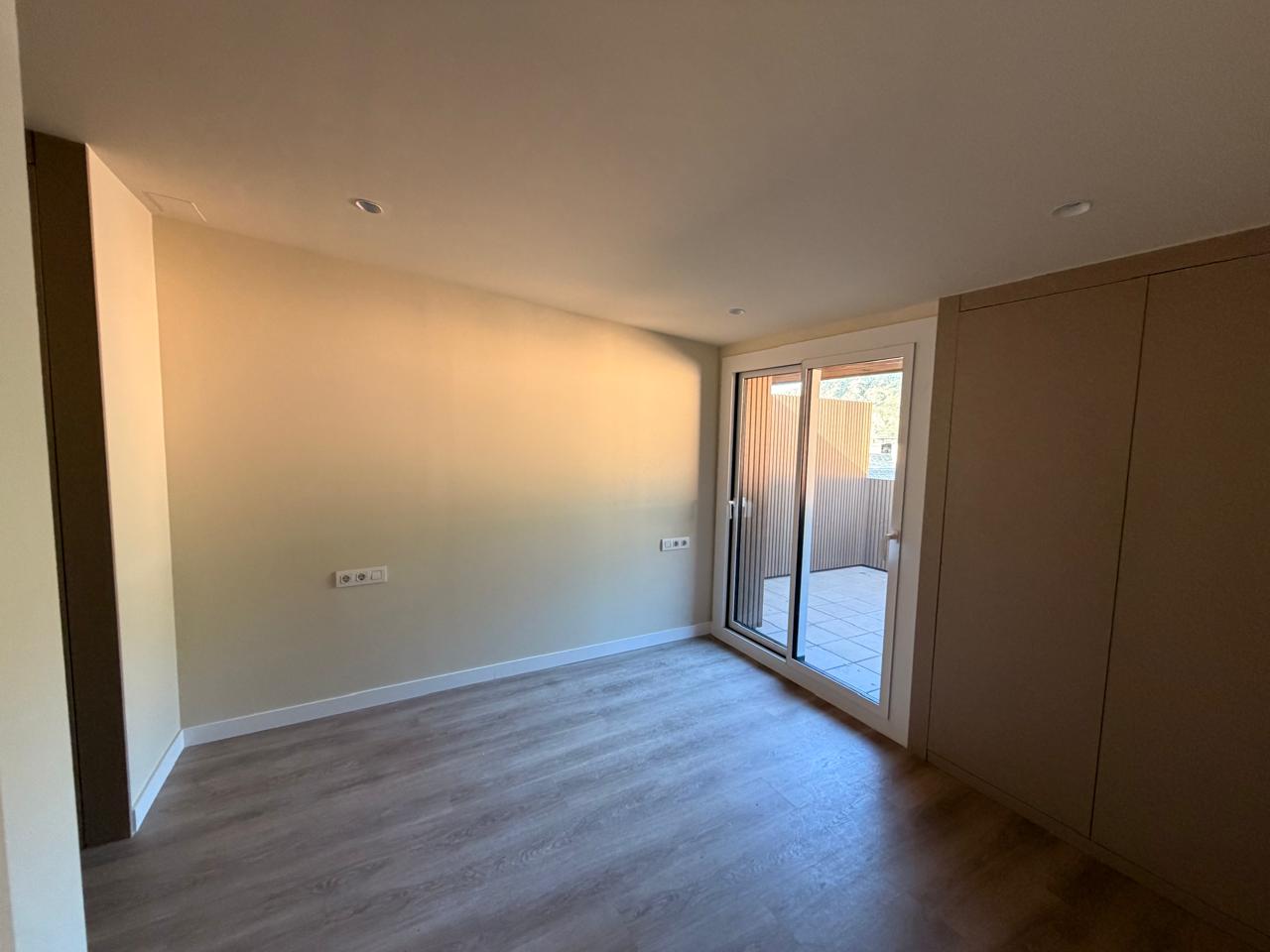 Àtic de lloguer a Encamp, 3 habitacions, 130 metres