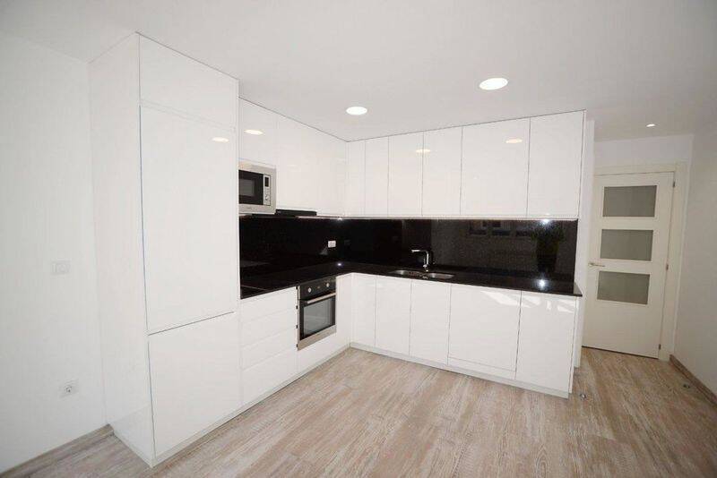 Pis de lloguer a Andorra la Vella, 2 habitacions, 79 metres