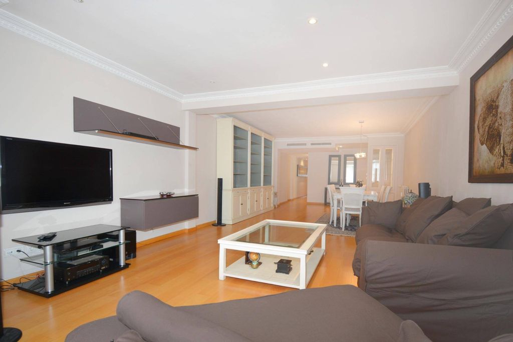 Pis de lloguer a Andorra la Vella, 1 habitació, 82 metres