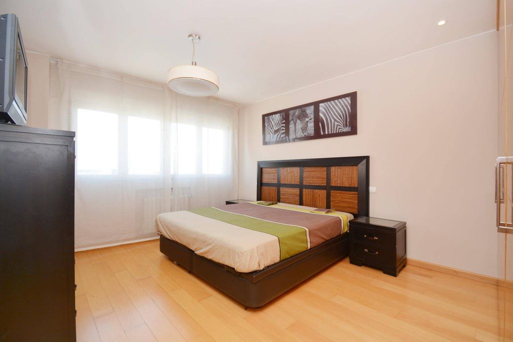 Pis de lloguer a Andorra la Vella, 1 habitació, 82 metres