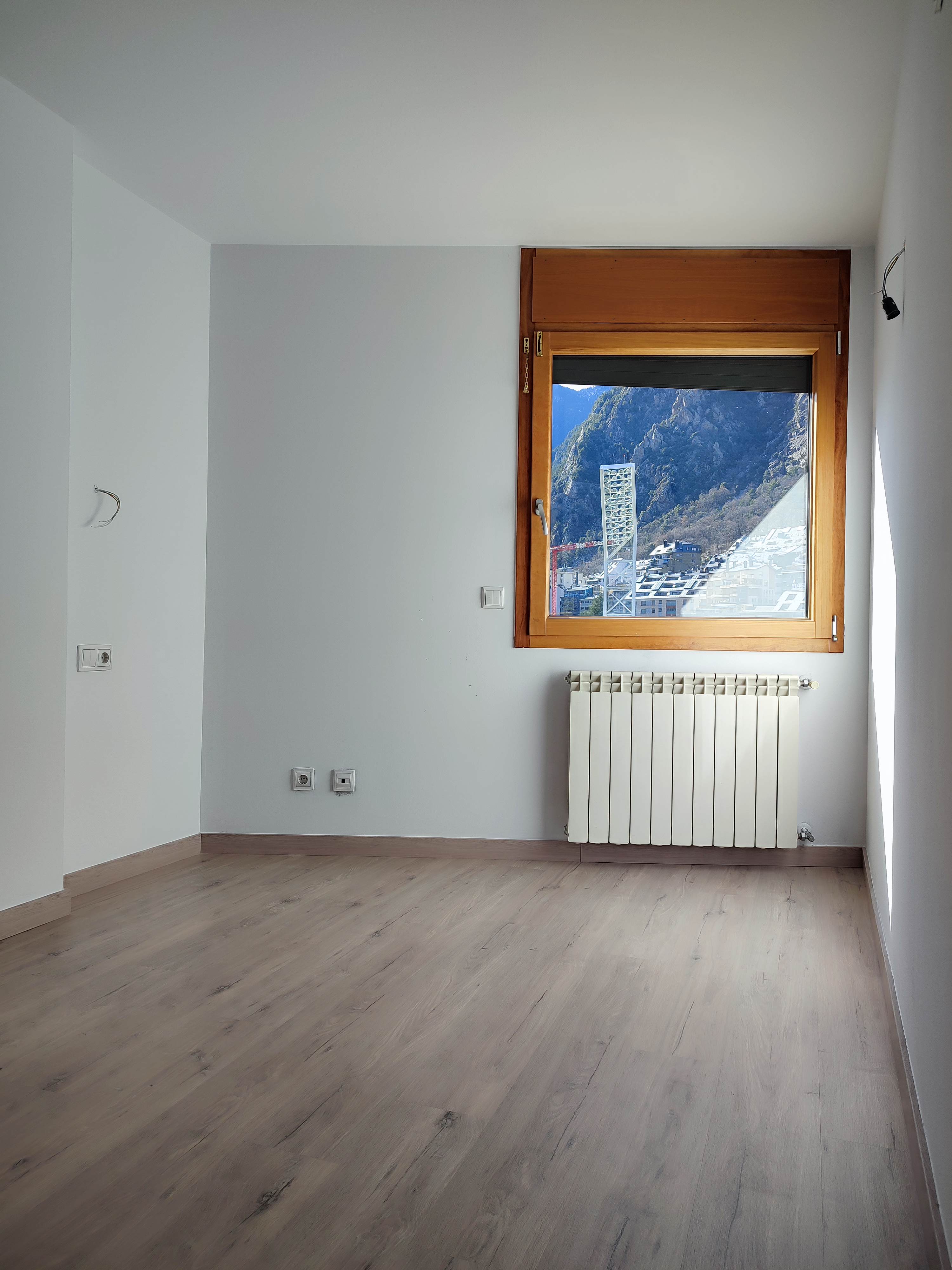Piso en venta en Andorra la Vella, 2 habitaciones, 67 metros