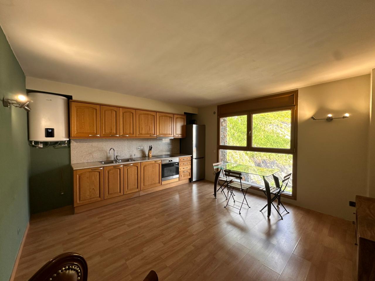 Piso en venta en El Pas de la Casa, 1 habitación, 56 metros