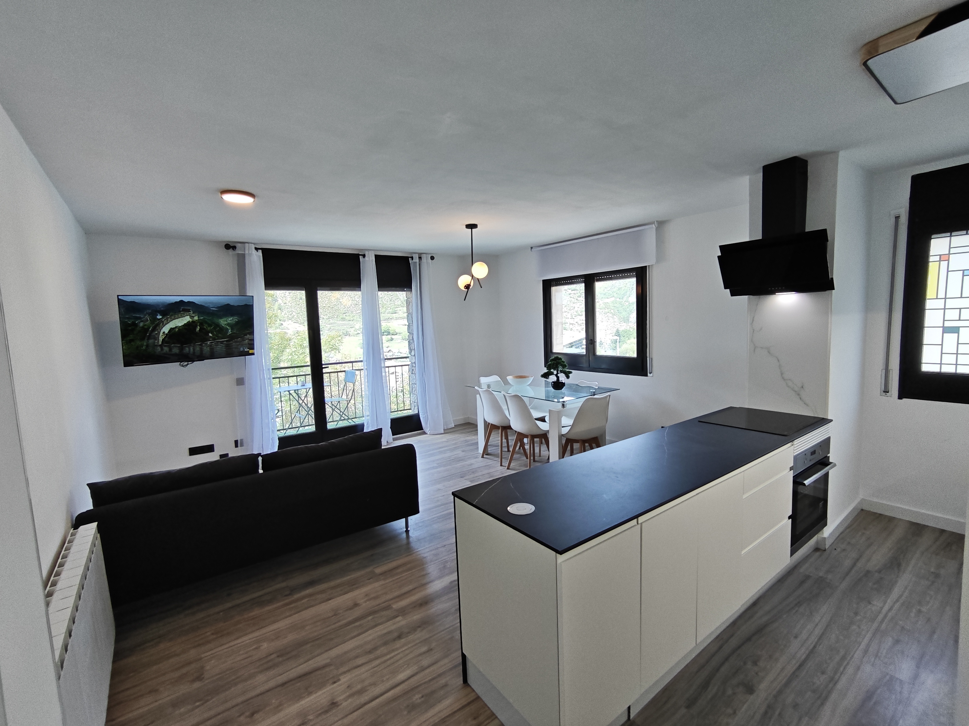 Piso en venta en Encamp, 3 habitaciones, 108 metros