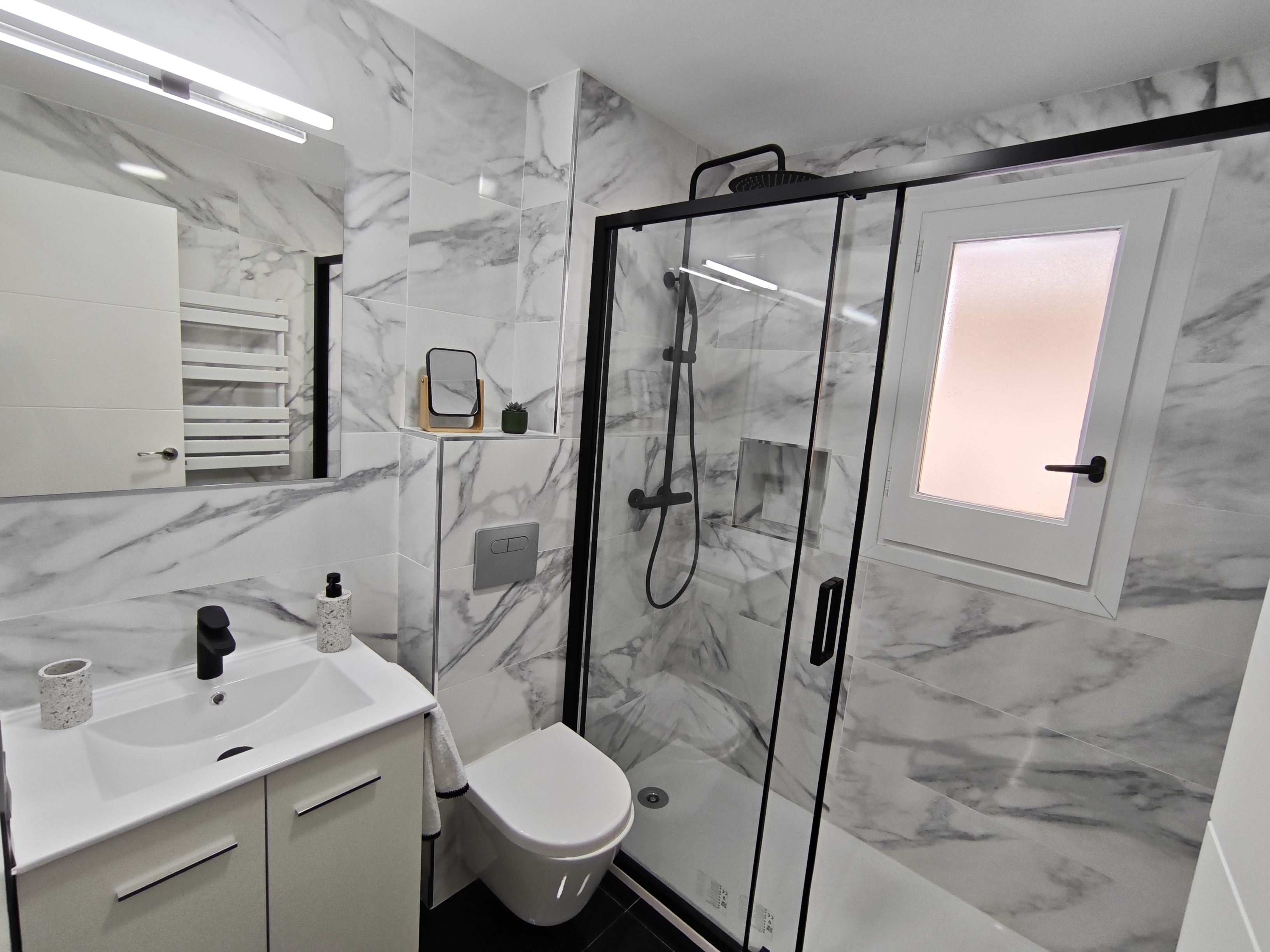 Piso en venta en Encamp, 3 habitaciones, 108 metros