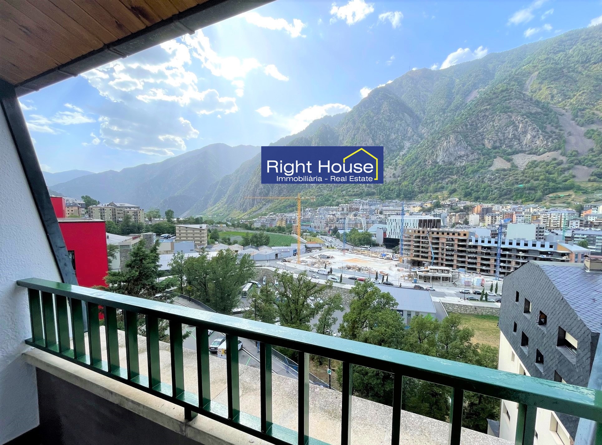 Àtic en venda a Andorra la Vella, 3 habitacions, 140 metres