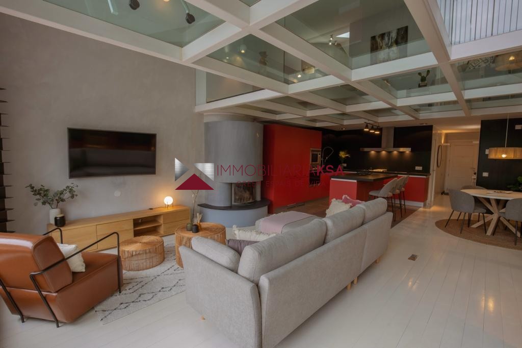 Dúplex en venda a Sispony, 3 habitacions, 152 metres