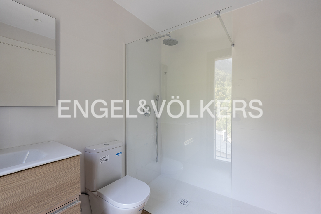 Àtic de lloguer a Escaldes Engordany, 3 habitacions, 95 metres