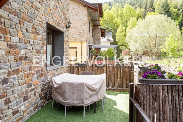 Xalet en venda a Pal, 5 habitacions, 290 metres
