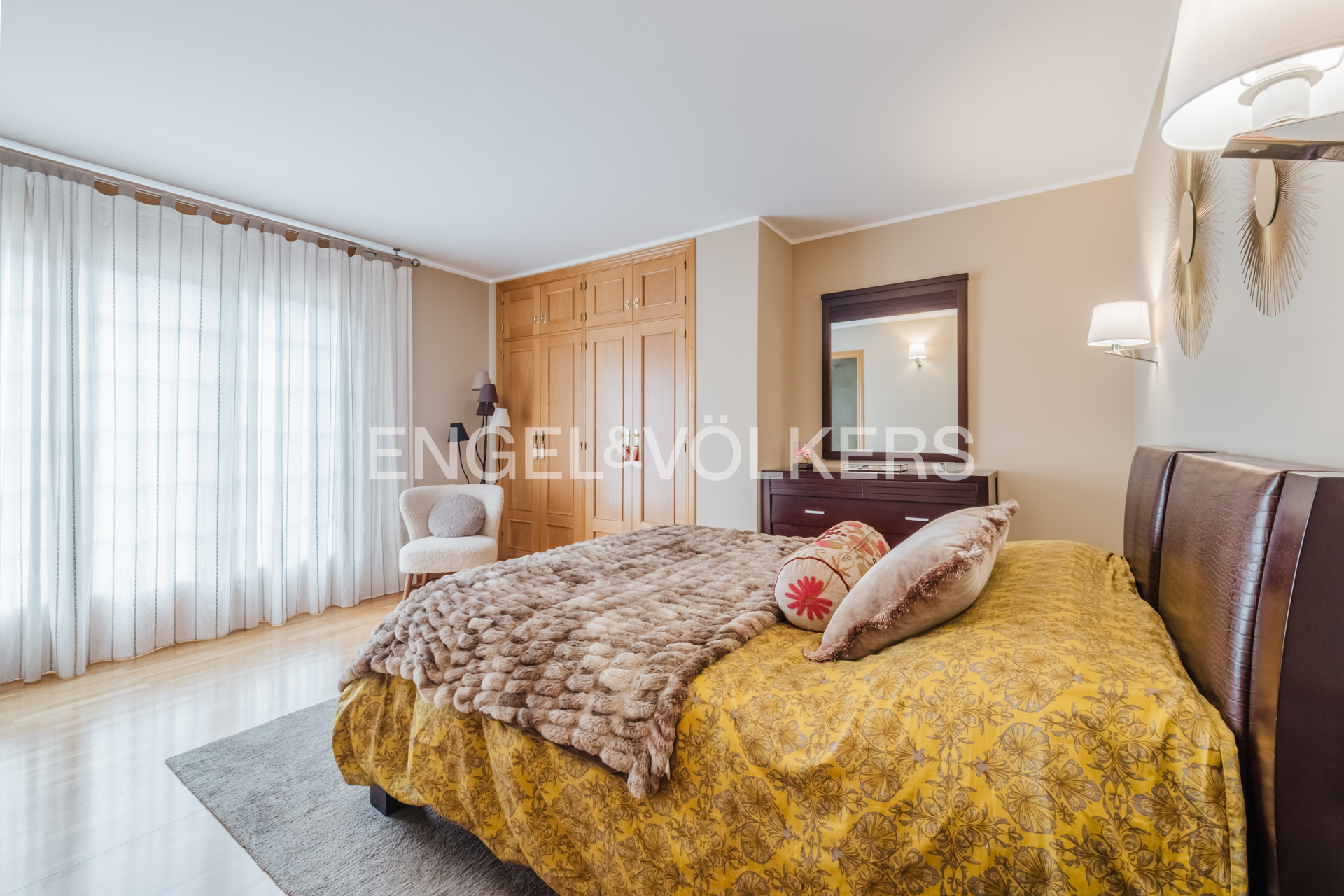 Casa adossada en venda a Arans, 4 habitacions, 382 metres