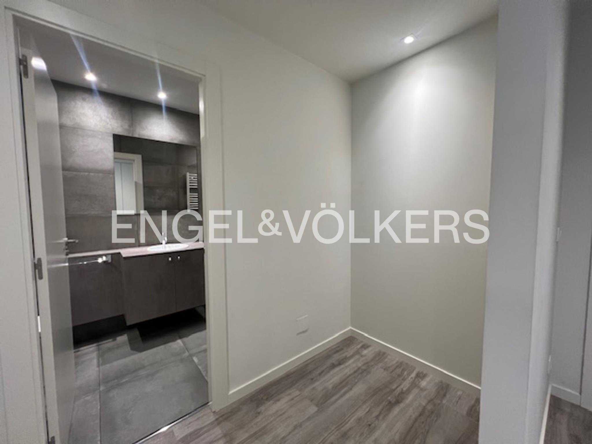 Ático de alquiler en Encamp, 3 habitaciones, 125 metros