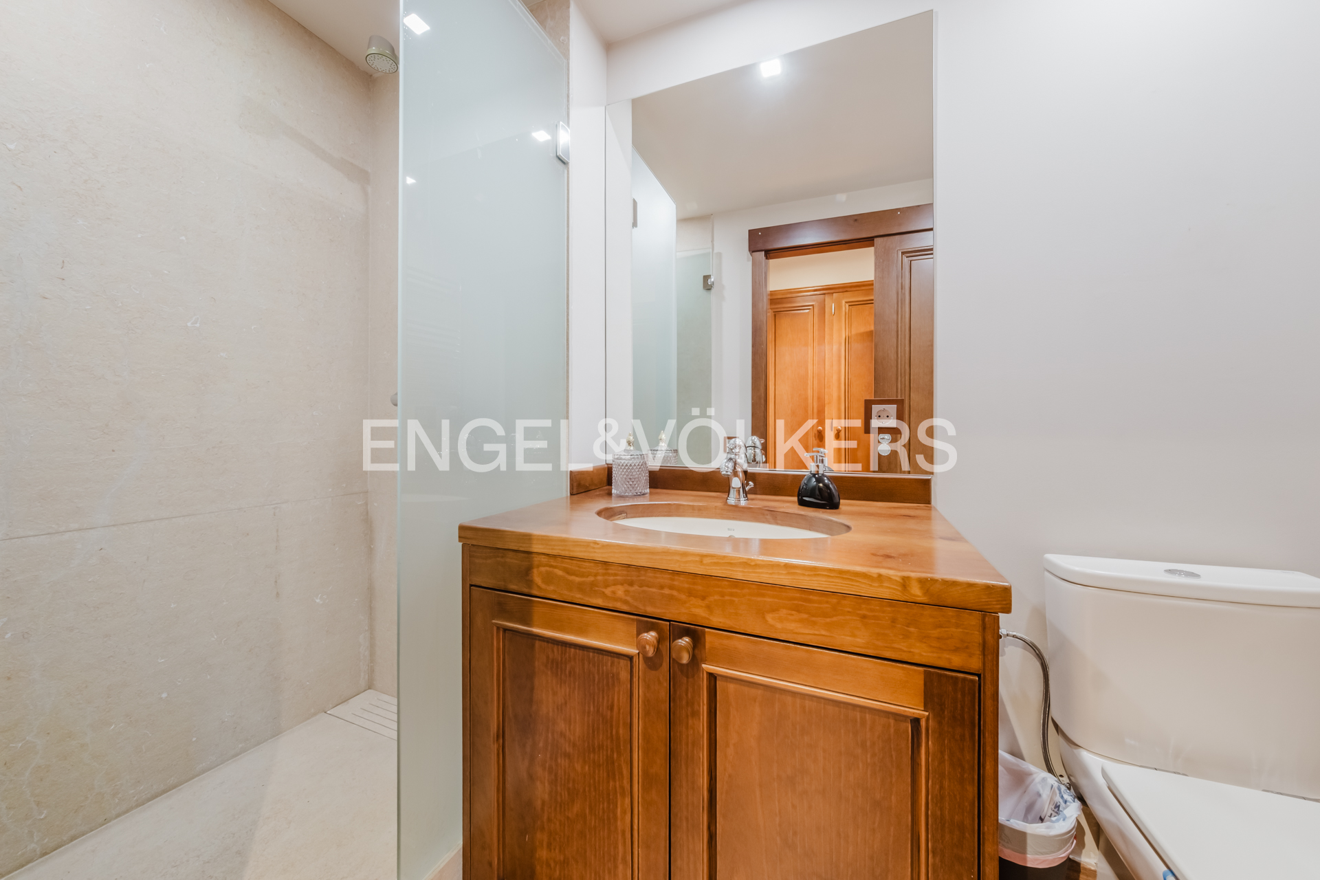 Xalet en venda a Escaldes Engordany, 5 habitacions, 445 metres