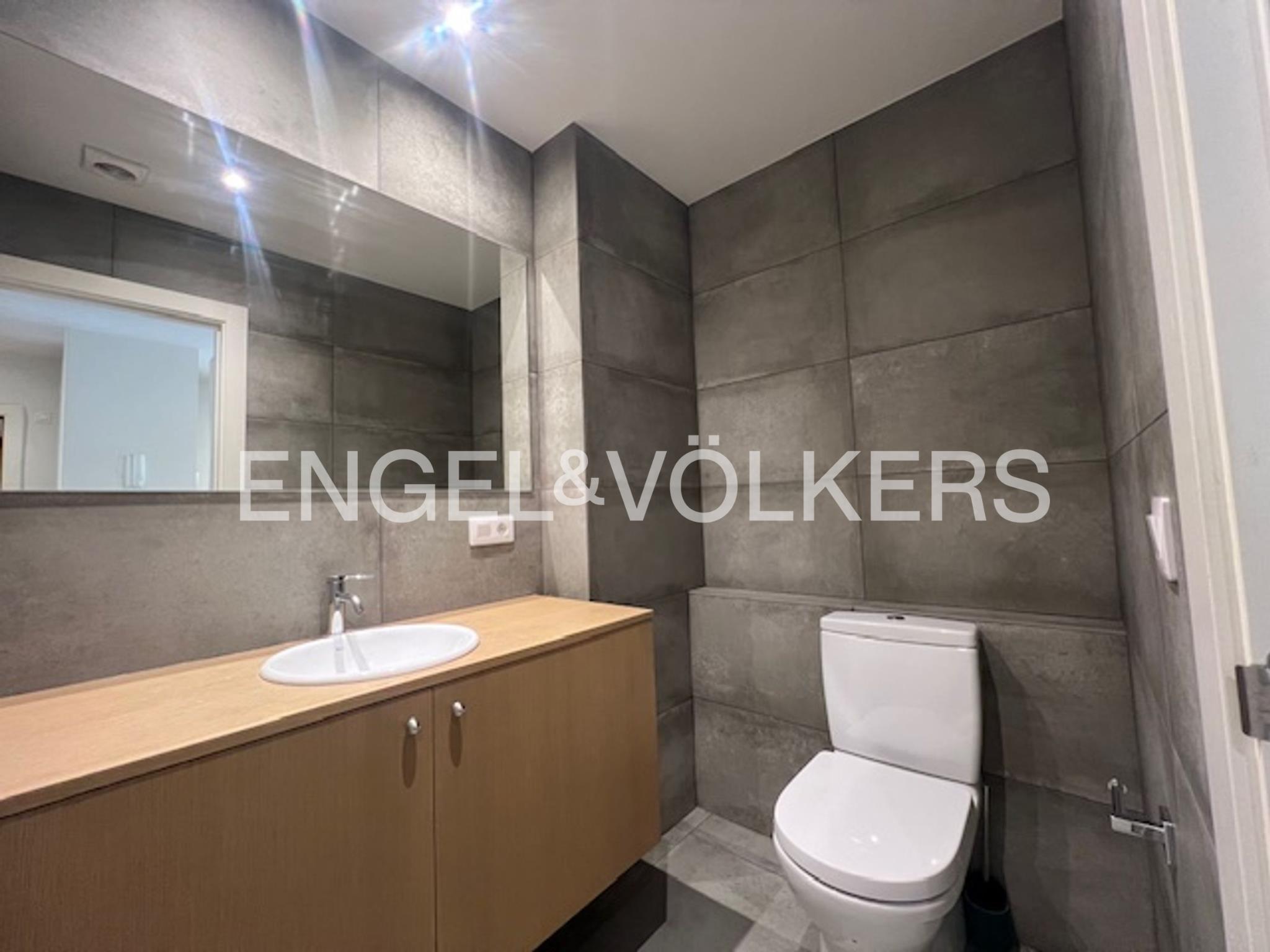 Ático de alquiler en Encamp, 3 habitaciones, 125 metros