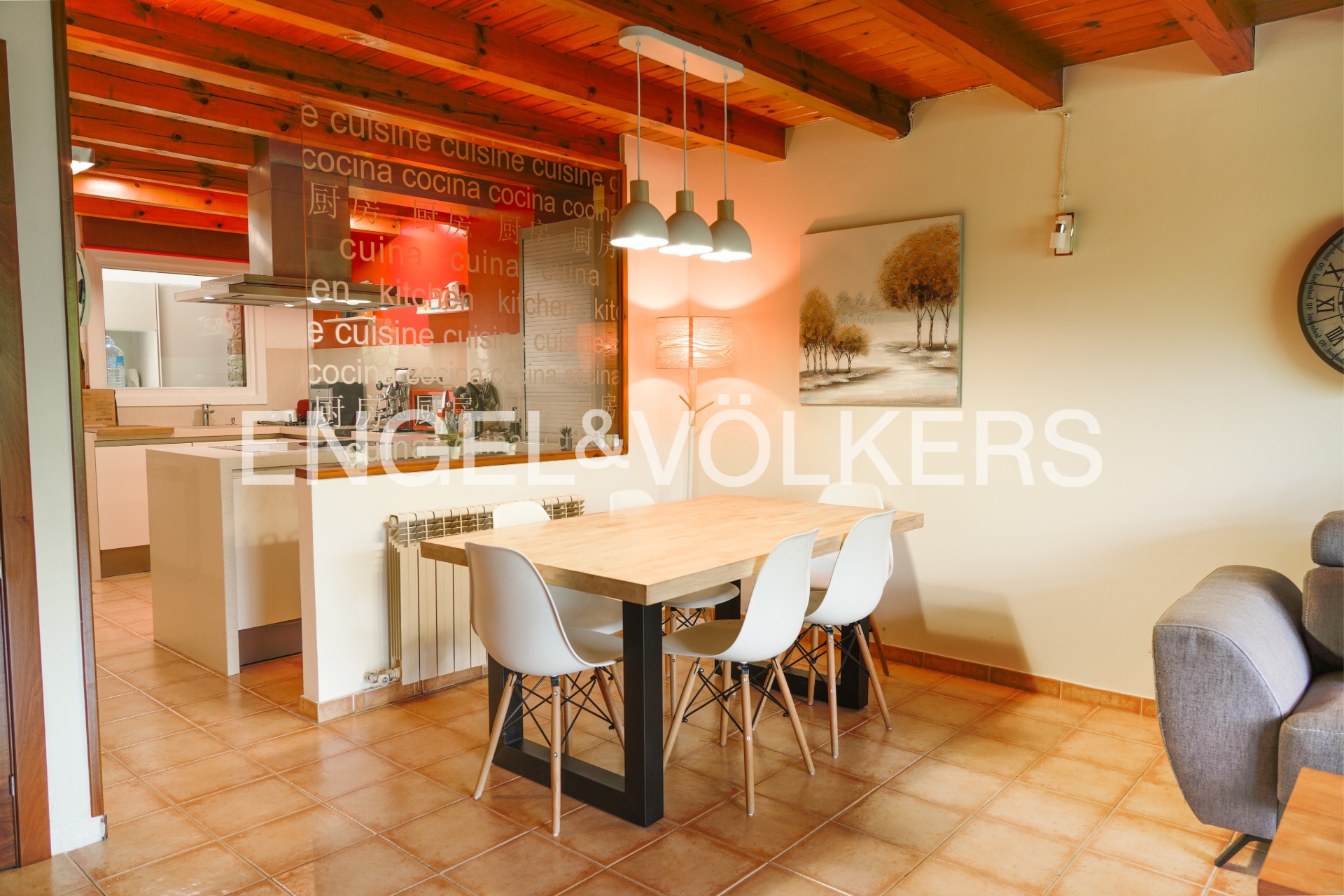 Casa adossada en venda a Ordino, 4 habitacions, 240 metres