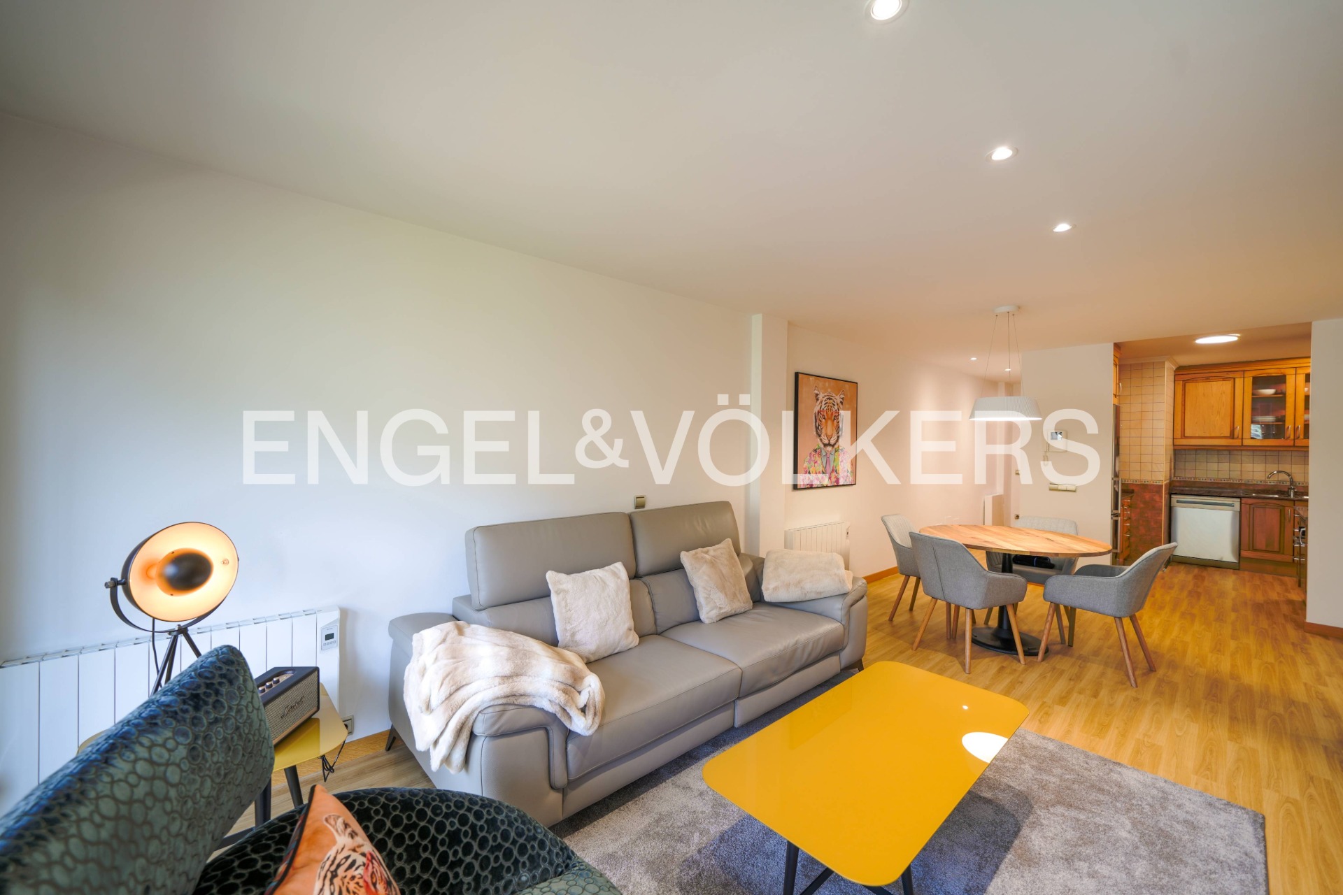 Pis en venda a Arinsal, 2 habitacions, 95 metres