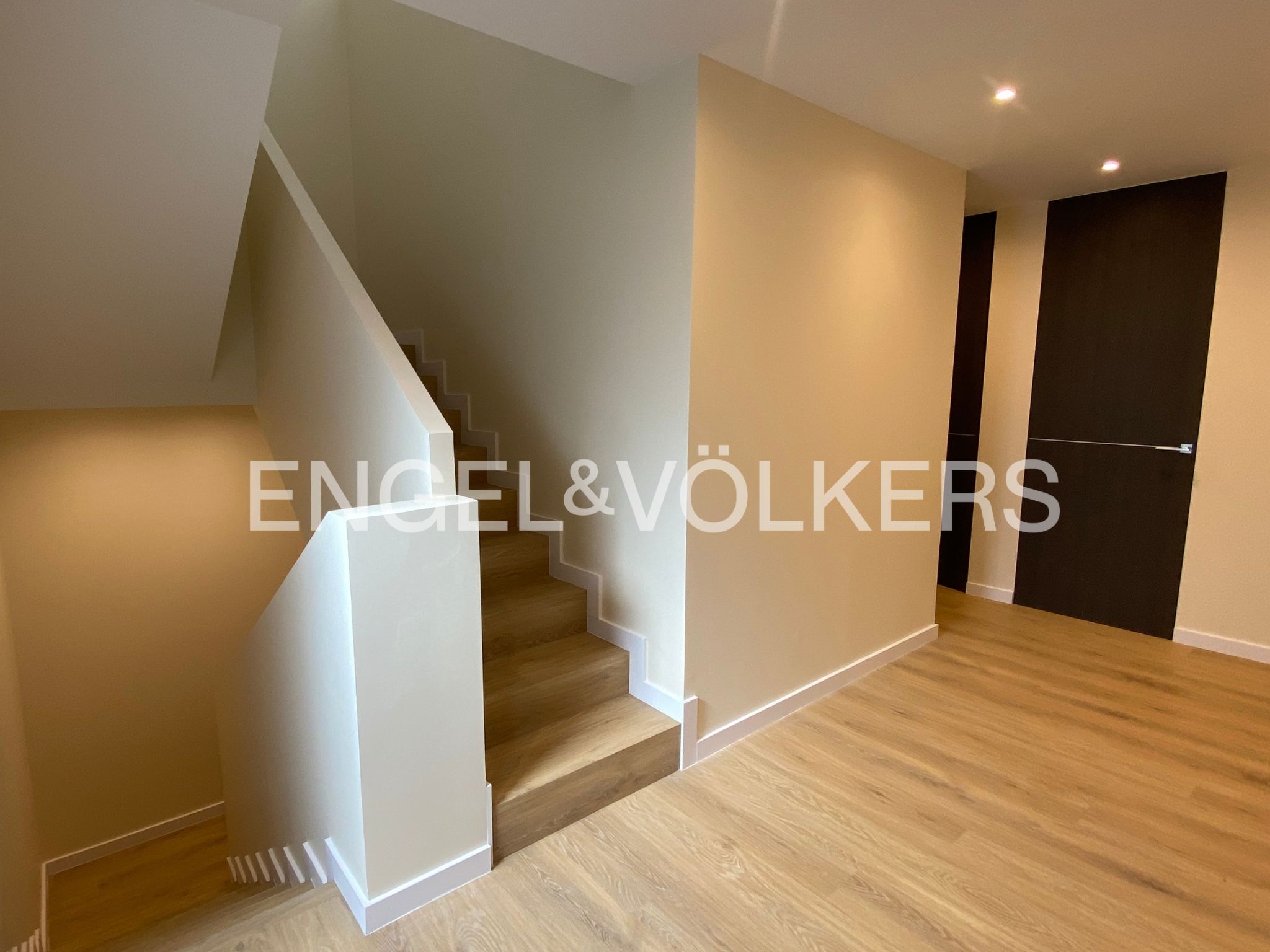 Xalet de lloguer a Anyós, 4 habitacions, 352 metres