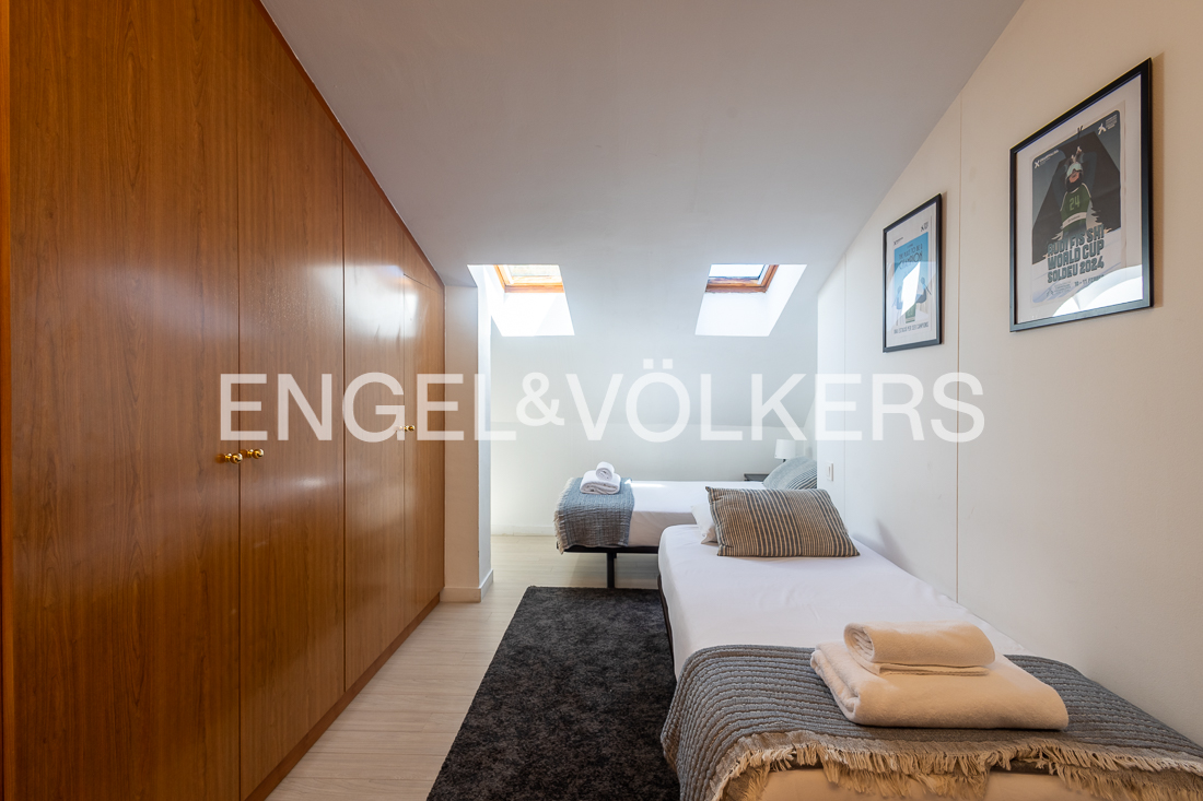 Àtic de lloguer a Els Cortals, 2 habitacions, 84 metres
