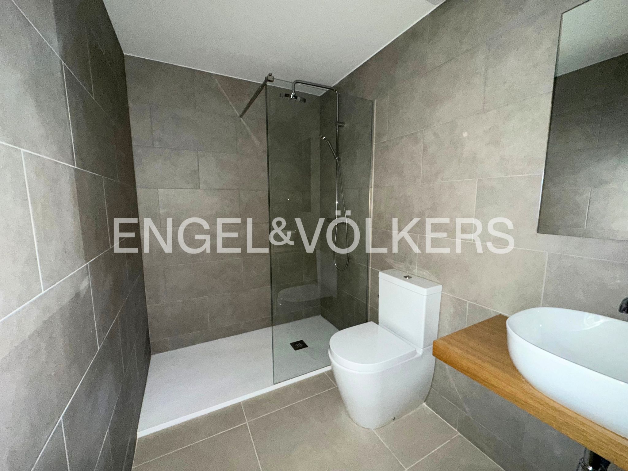 Pis de lloguer a Soldeu, 3 habitacions, 98 metres