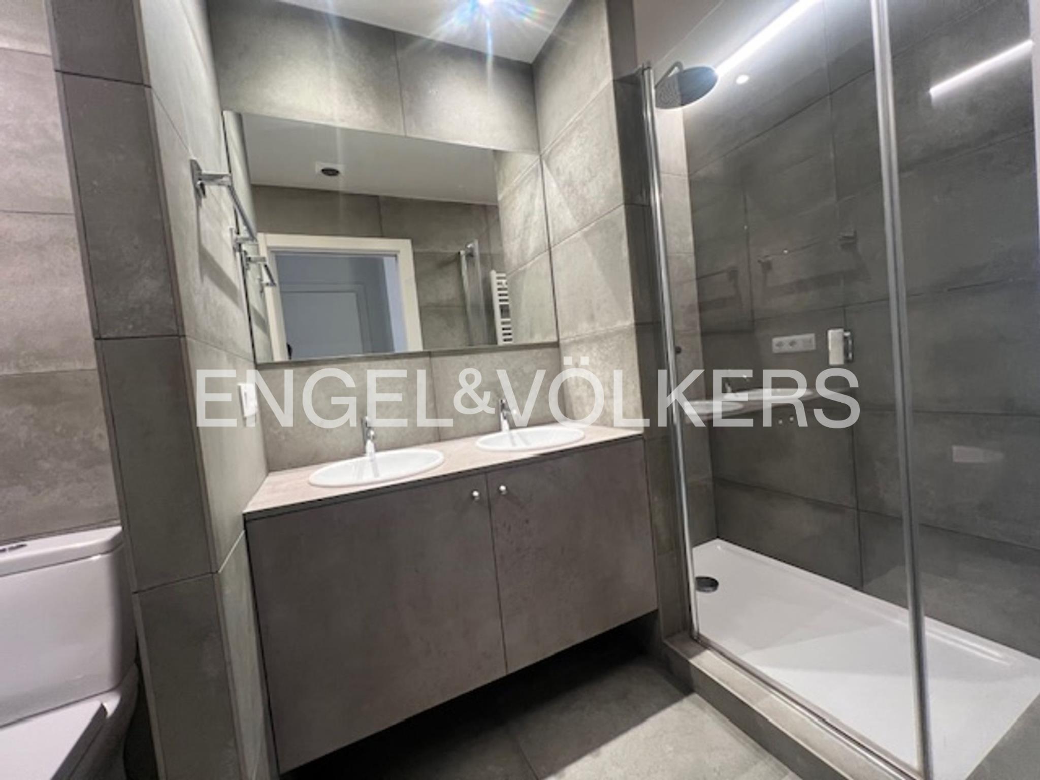 Ático de alquiler en Encamp, 3 habitaciones, 125 metros
