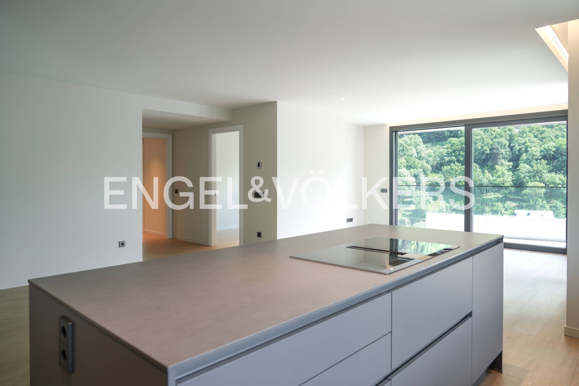Ático en venta en Escaldes Engordany, 4 habitaciones, 187 metros