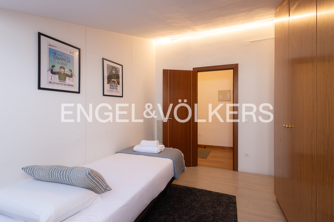 Àtic de lloguer a Els Cortals, 2 habitacions, 84 metres
