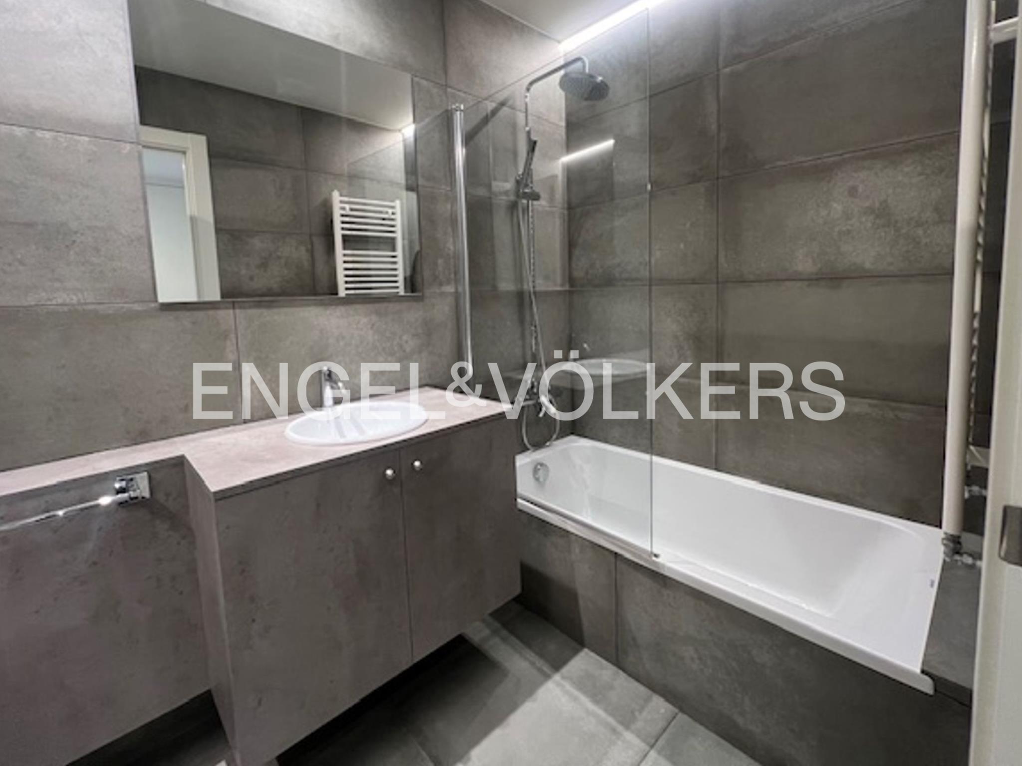 Ático de alquiler en Encamp, 3 habitaciones, 125 metros
