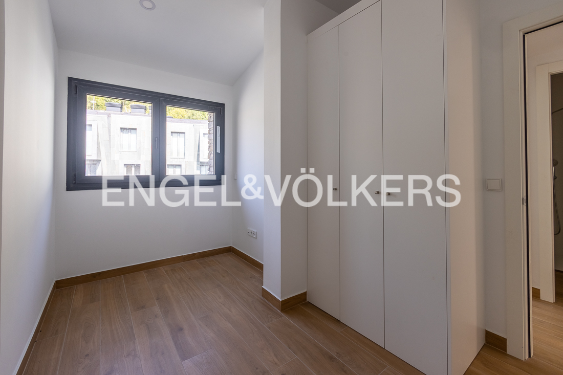 Àtic de lloguer a Escaldes Engordany, 3 habitacions, 95 metres