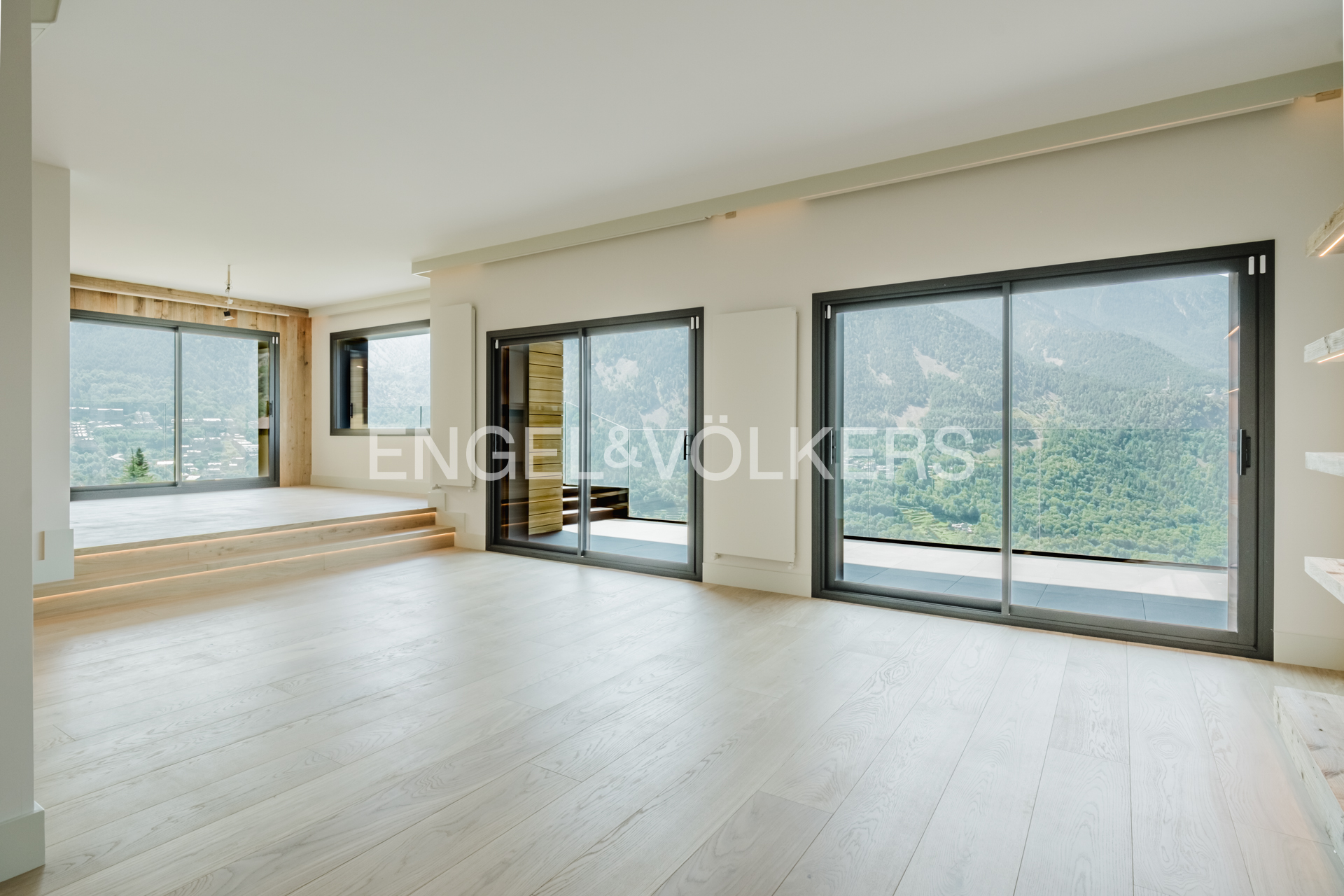 Xalet en venda a Escaldes Engordany, 5 habitacions, 587 metres