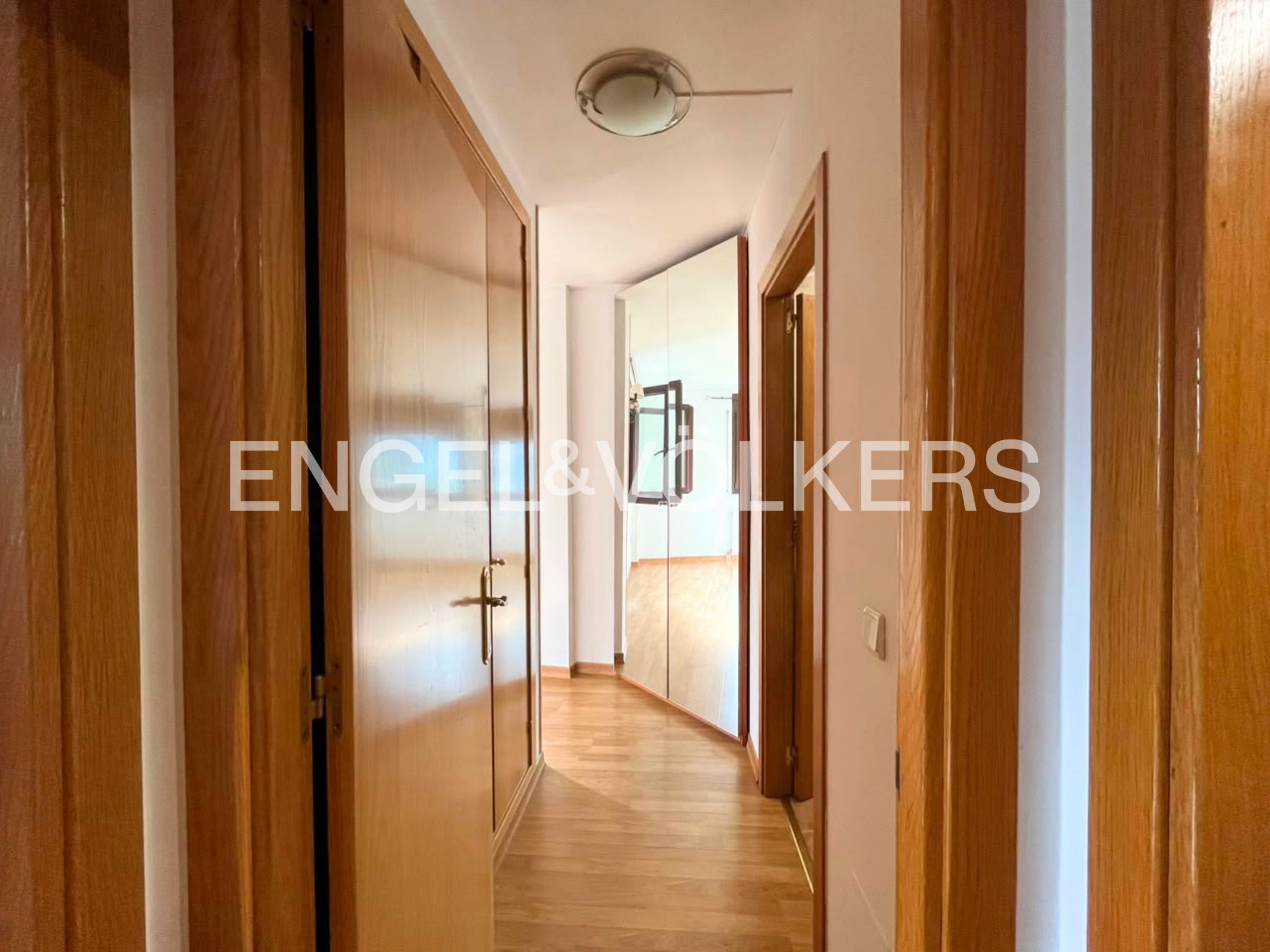 Pis de lloguer a Prats, 3 habitacions, 145 metres