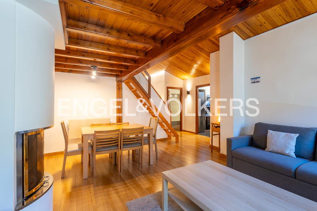 Ático en venta en Els Cortals, 2 habitaciones, 84 metros