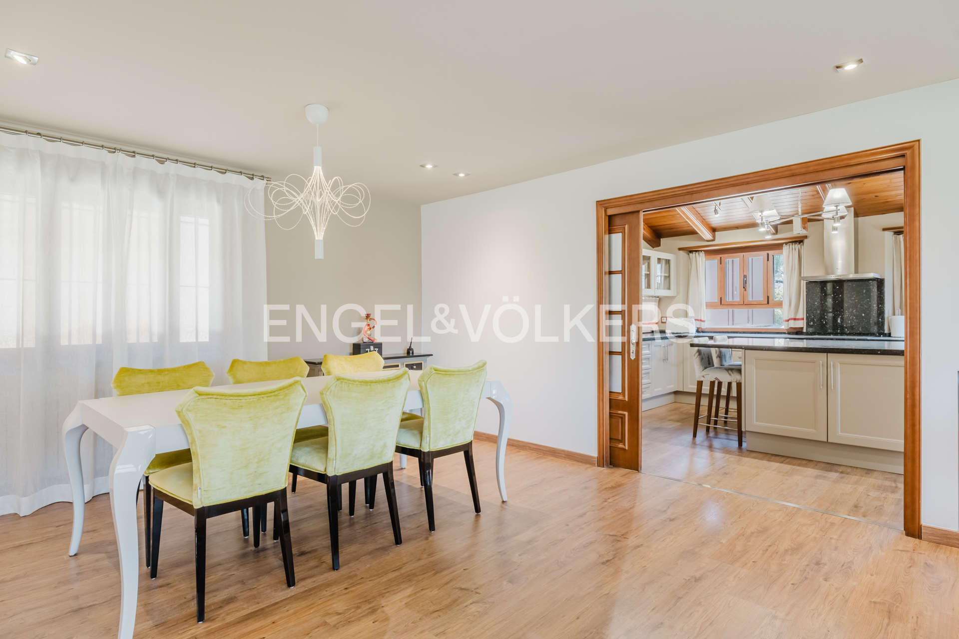 Xalet en venda a Escaldes Engordany, 5 habitacions, 445 metres