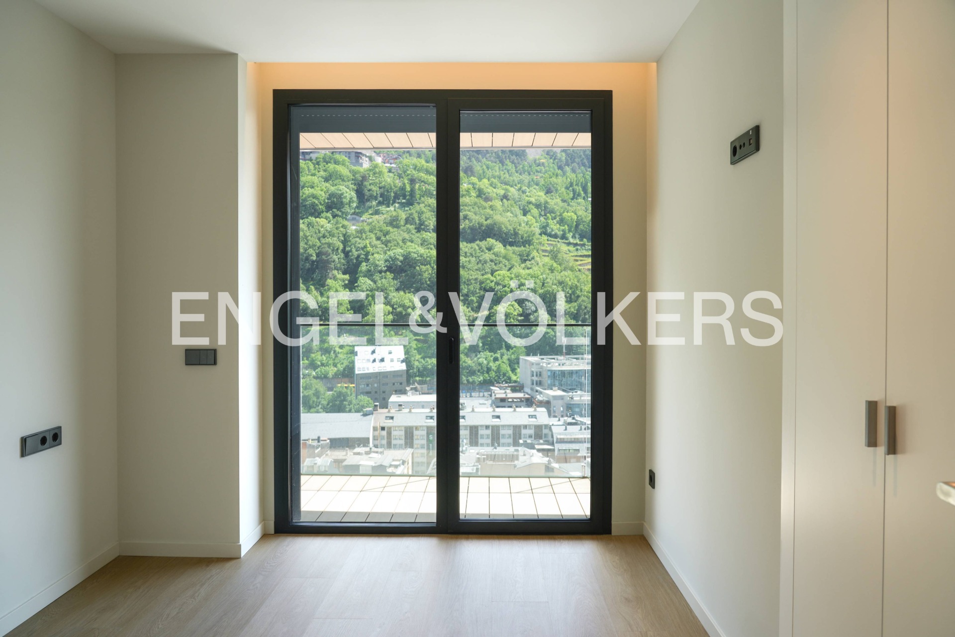 Ático en venta en Escaldes Engordany, 4 habitaciones, 187 metros